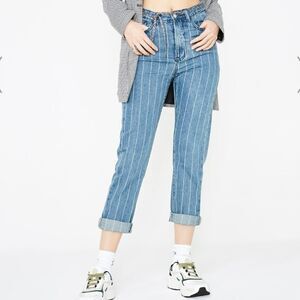 💜Hp💜Vintage style Denim & co pinstripes jeans
